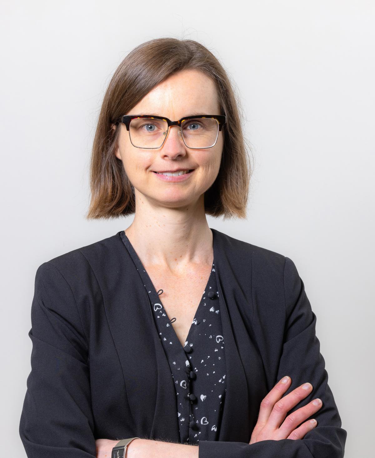 Headshot of Alison Parkinson.